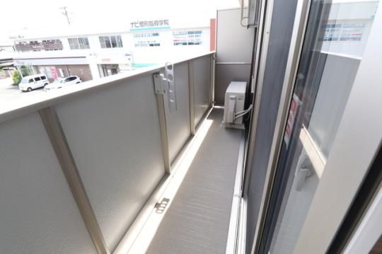 �y���̑��z�@�o���R�j�[