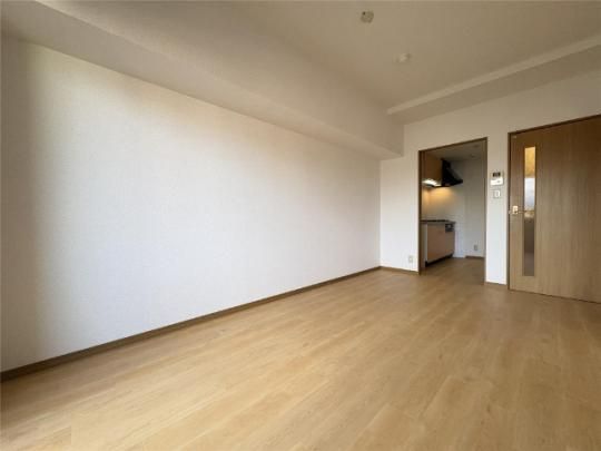 �y���̑��z�@���r���O