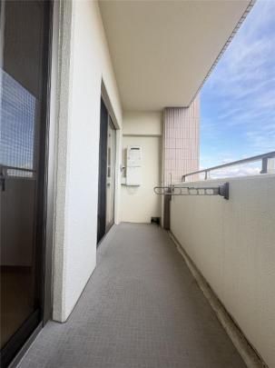 �y���̑��z�@�o���R�j�[