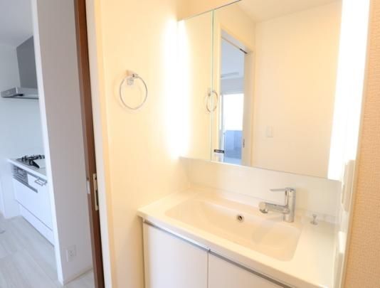 �y���̑��z�@302�@�������ʉ��ϑ�