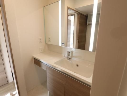 �y���̑��z�@302�@�������ʉ��ϑ�