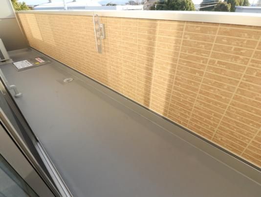 �y���̑��z�@302�@�o���R�j�[