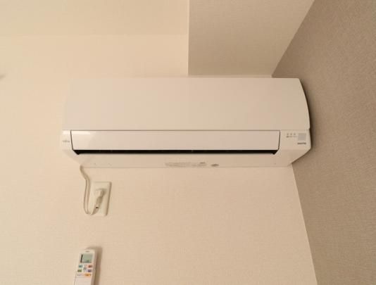 �y���̑��z�@302�@�G�A�R��