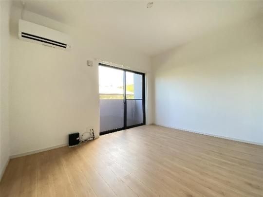 �y���̑��z�@���r���O