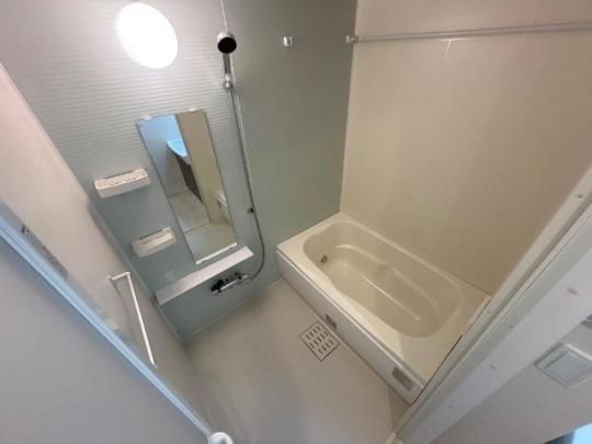 �y���̑��z�@�o�X�i�C���[�W�j