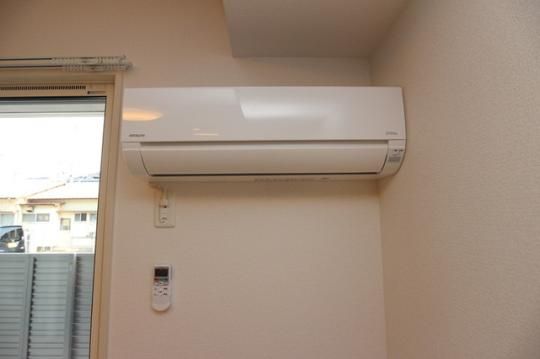 �y���̑��z�@103�@�G�A�R��