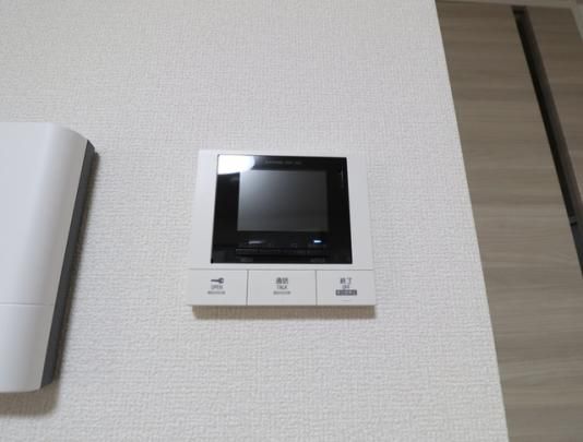 �y���̑��z�@206�@���j�^�t�C���^�[�z��