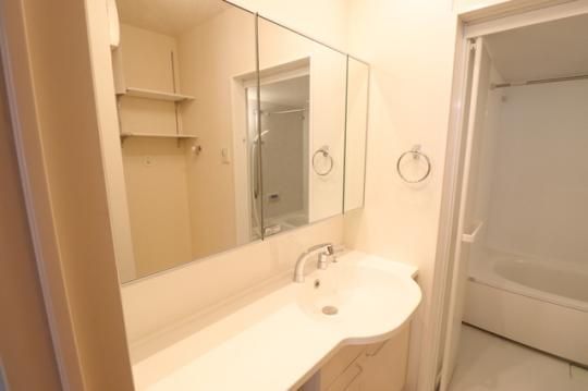 �y���̑��z�@���ʉ��ϑ�@105