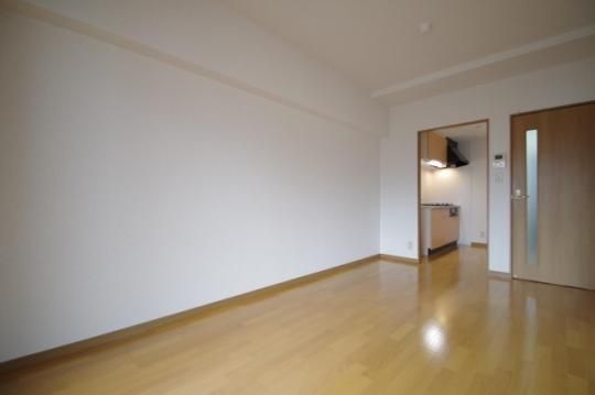 �y���̑��z�@���r���O