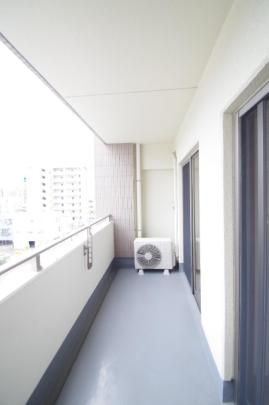 �y���̑��z�@�o���R�j�[