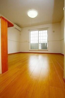 �y���̑��z�@���r���O