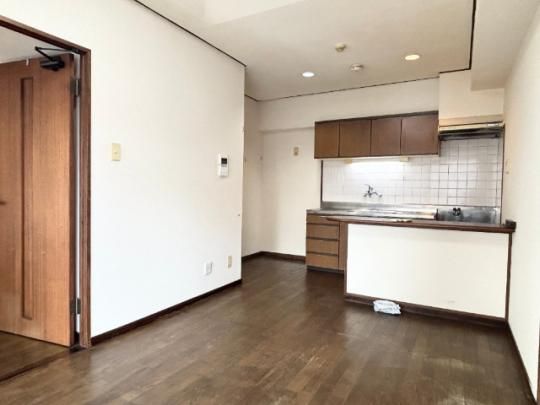 �y���̑��z�@�Ƌ��AI�������Ă��܂��B