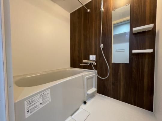 �y���̑��z�@�o�X�^�V�����[