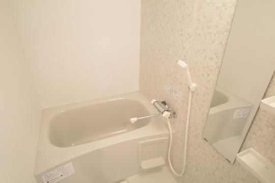 �y���̑��z�@�o�X�^�V�����[