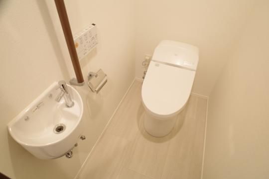 �y���̑��z�@�g�C��