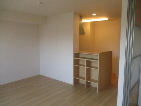 �y���̑��z�@���r���O