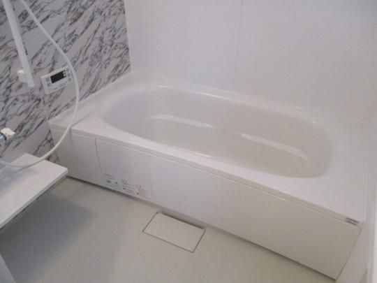 �y���̑��z�@�o�X�^�V�����[