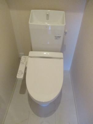 �y���̑��z�@�g�C��