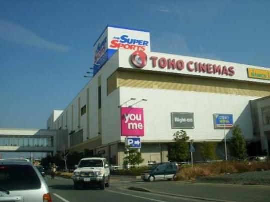 �y���Ӂz�@�s�n�g�n�@�b�h�m�d�l�`�r���̐X�F800m