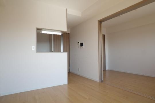 �y���̑��z�@���r���O