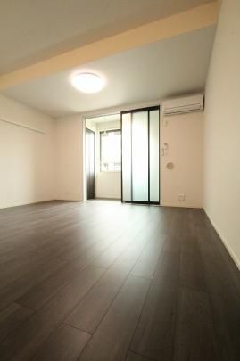 �y���̑��z�@���r���O