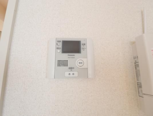 �y���̑��z�@202�@TV�C���^�[�t�H��