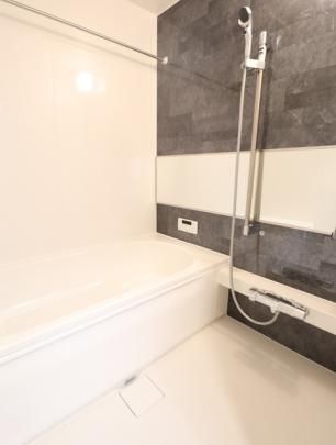 �y���̑��z�@�o�X�^�V�����[