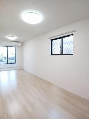 �y���̑��z�@���r���O