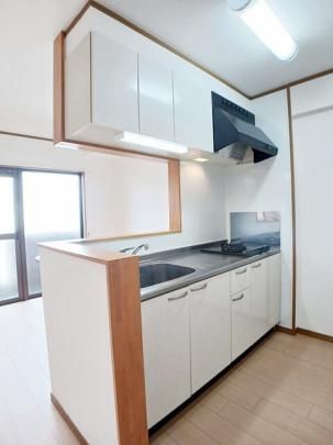 �y���̑��z�@�L�b�`��