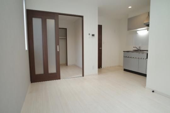 �y���̑��z�@���r���O