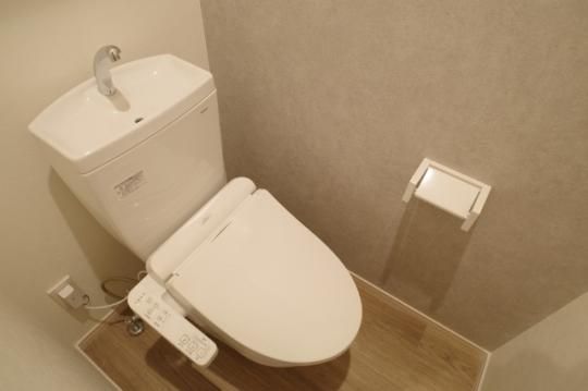 �y���̑��z�@�g�C��