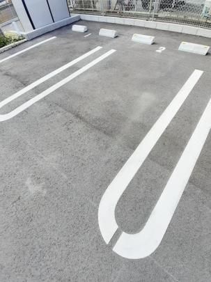 �y���̑��z�@���ԏ�