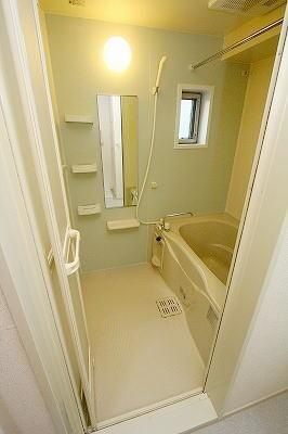 �y���̑��z�@�o�X�^�V�����[