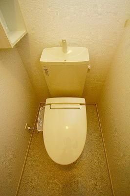 �y���̑��z�@�g�C��