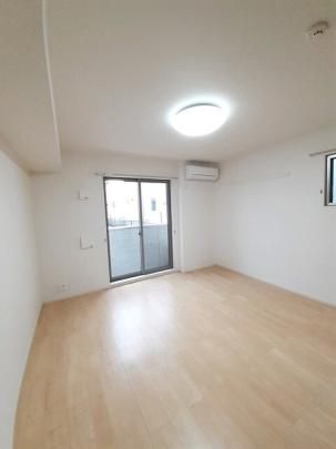 �y���̑��z�@���r���O