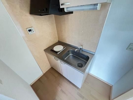�y���̑��z�@�L�b�`��