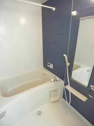 �y���̑��z�@�o�X�^�V�����[