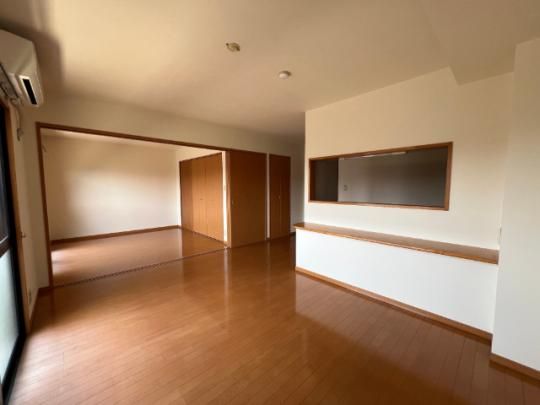 �y���̑��z�@���r���O