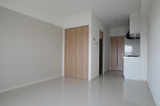 �y���̑��z�@���r���O