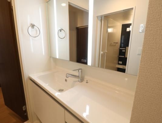 �y���̑��z�@202�@�������ʉ��ϑ�