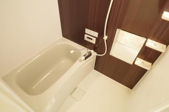 �y���̑��z�@�o�X�^�V�����[