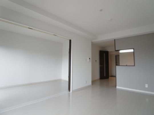 �y���̑��z�@���r���O