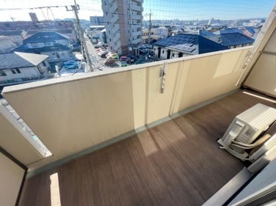 �y���̑��z�@�o���R�j�[