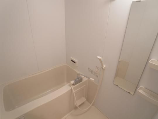 �y���̑��z�@�o�X�^�V�����[