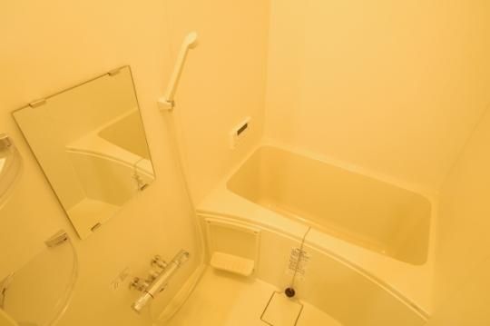 �y���̑��z�@�o�X�^�V�����[