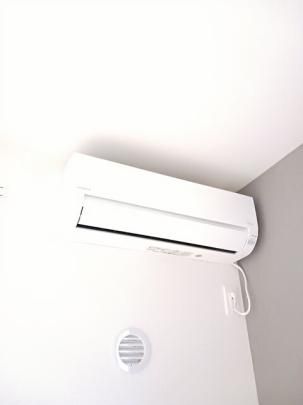 �y���̑��z�@�ݔ�