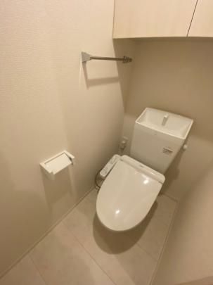 �y���̑��z�@102�g�C��