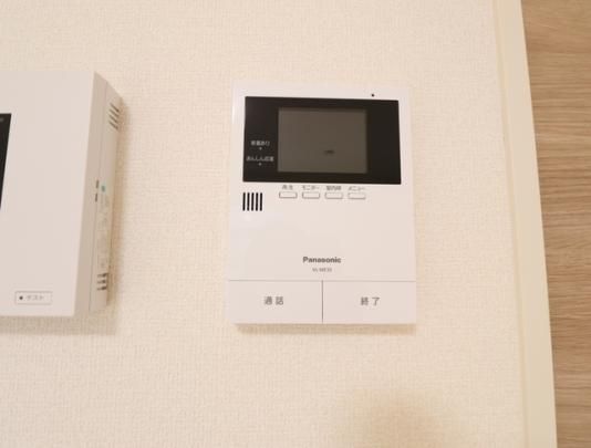 �y���̑��z�@102TV�C���^�[�z��