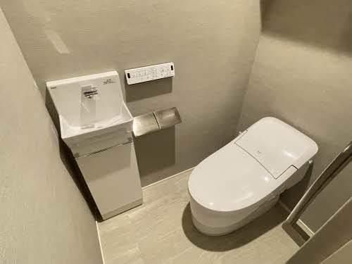 �y���̑��z�@�g�C��