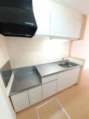 �y���̑��z�@�L�b�`��